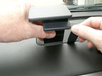 Brodit ProClip 853857 voor Cadillac EXT 2007-2013, Cadillac ESV 2007-2013 e.a. - montagepositie op dashboard