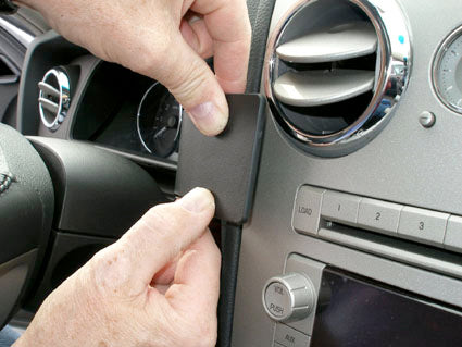 Brodit ProClip 853860 voor Lincoln Zephyr 2006-2009 - ProClip geplaatst in het voertuig