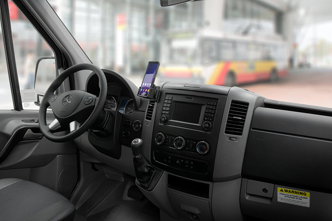 Brodit ProClip 853873 voor Dodge Sprinter 2007-2018, Mercedes Benz Sprinter 2007-2018 en Volkswagen Crafter 2007-2016 - montagefoto 6