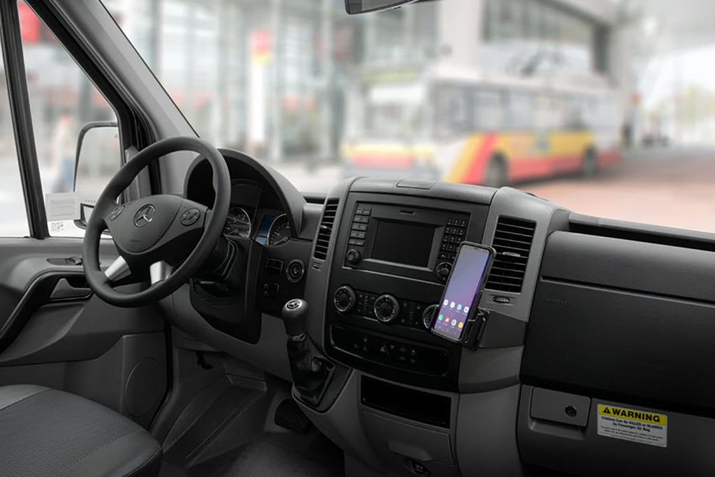 Brodit ProClip 853874 voor Dodge Sprinter 2007-2018, Mercedes Benz Sprinter 2007-2018 en Volkswagen Crafter 2007-2016 - montagefoto 7