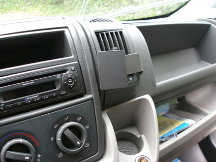 Brodit ProClip 853877 voor Citroen Jumper 2007-2014, Dodge Ram ProMaster Van 2014 e.a. - installatiepositie