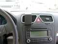 Brodit ProClip 853882 voor Volkswagen Scirocco 2009-2014 en Volkswagen Eos 2007-2015 - installatiepositie