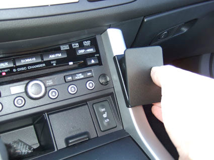 Brodit ProClip 853910 voor Acura RDX 2007-2012 - detail van dashboardmontage
