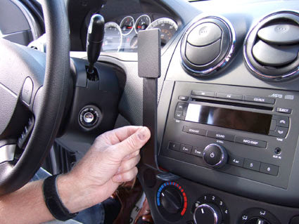 Brodit ProClip 853923 voor Chevrolet Aveo 2007-2011 - ProClip geplaatst in het voertuig