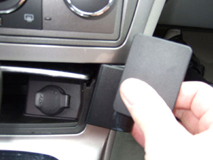 Brodit ProClip 853927 voor Saturn Aura 2007-2009 - montagepositie op dashboard