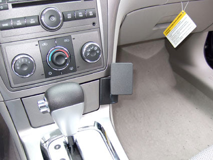 Brodit ProClip 853927 voor Saturn Aura 2007-2009 - detail van dashboardmontage