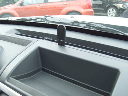 Brodit ProClip 853929 voor Dodge Nitro 2007-2010 - montagepositie op dashboard