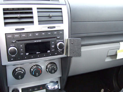 Brodit ProClip 853930 voor Dodge Nitro 2007-2012 - installatiepositie