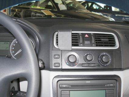 Brodit ProClip 853948 voor Skoda Roomster Scout 2007-2015, Skoda Roomster 2007-2015 e.a. - installatiepositie