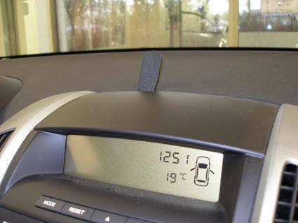 Brodit ProClip 853958 voor Kia Ceed 2007-2009 - montagepositie op dashboard