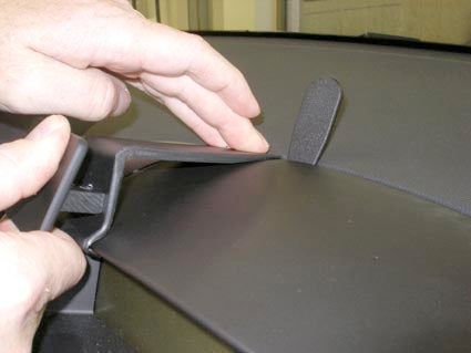 Brodit ProClip 853958 voor Kia Ceed 2007-2009 - detail van dashboardmontage