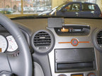 Brodit ProClip 853960 voor Kia Carens III 2007-2013 - installatiepositie