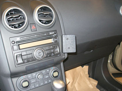 Brodit ProClip 853966 voor Nissan Qashqai +2 2009-2013 en Nissan Qashqai 2007-2013 - installatiepositie