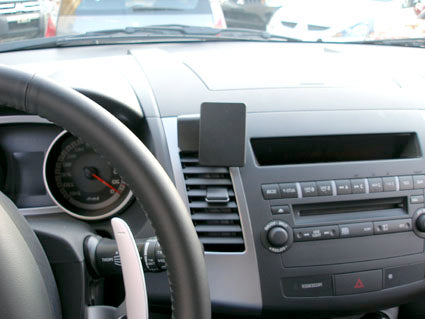 Brodit ProClip 854000 voor Citroen C-Crosser 2007-2013, Mitsubishi Outlander 2007-2012 en Peugeot 4007 2008-2013 - installatiepositie
