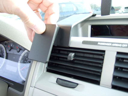 Brodit ProClip 854015 voor Ford Escape Hybrid 2008-2012, Ford Escape 2008-2012 e.a. - ProClip geplaatst in het voertuig