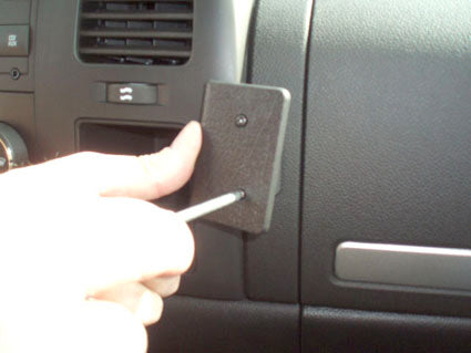 Brodit ProClip 854021 voor Chevrolet Silverado 2007-2013 - detail van dashboardmontage
