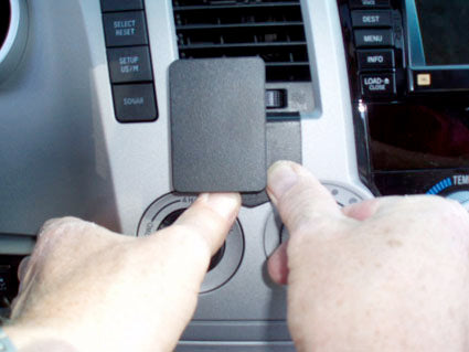 Brodit ProClip 854024 voor Toyota Tundra 2007-2013 en Toyota Sequoia 2008-2017 - ProClip geplaatst in het voertuig