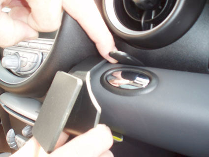 Brodit ProClip 854046 voor Mini Roadster 2011-2016, Mini One 2007-2015 e.a. - ProClip geplaatst in het voertuig