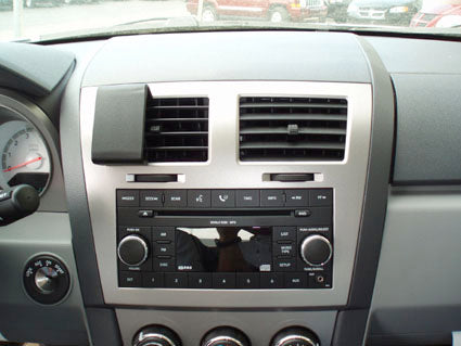 Brodit ProClip 854049 voor Dodge Avenger 2008-2010 - detail van dashboardmontage