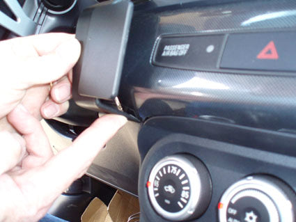 Brodit ProClip 854051 voor Mitsubishi Lancer 2008-2017 - ProClip geplaatst in het voertuig