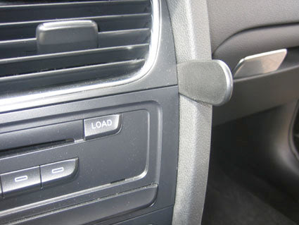 Brodit ProClip 854063 voor Audi S5 2007-2016, Audi S4 Sedan 2008-2015 e.a. - montagepositie op dashboard