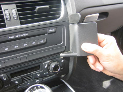 Brodit ProClip 854063 voor Audi S5 2007-2016, Audi S4 Sedan 2008-2015 e.a. - ProClip geplaatst in het voertuig