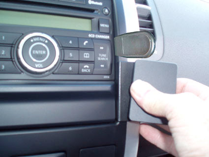 Brodit ProClip 854066 voor Nissan X-Trail 2008-2013 - ProClip geplaatst in het voertuig