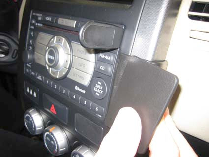 Brodit ProClip 854068 voor Nissan X-Trail 2008-2013 - ProClip geplaatst in het voertuig