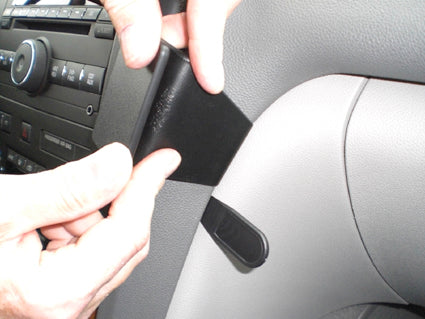 Brodit ProClip 854103 voor Buick Enclave 2008-2012 - montagepositie op dashboard