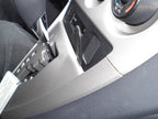 Brodit ProClip 854142 voor Pontiac Vibe 2009-2010 en Toyota Matrix 2009-2013 - montagepositie op dashboard