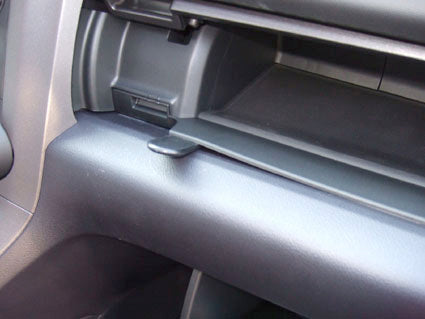 Brodit ProClip 854144 voor Honda CR-V 2008-2011 - montagepositie op dashboard