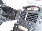 Brodit ProClip 854147 voor Kia Spectra 5 2007-2009 en Kia Spectra 2007-2009 - montagepositie op dashboard