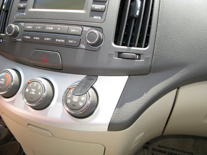 Brodit ProClip 854188 voor Hyundai Elantra 2007-2008 - montagepositie op dashboard