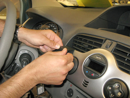 Brodit ProClip 854206 voor Renault Kangoo 2008-2013 - detail van dashboardmontage