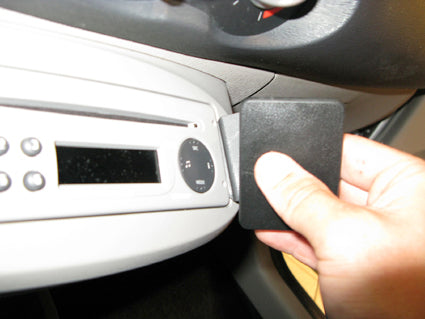 Brodit ProClip 854208 voor Renault Twingo 2008-2012 - ProClip geplaatst in het voertuig