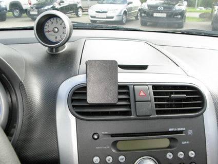 Brodit ProClip 854220 voor Opel Agila 2008-2015 en Suzuki Splash 2008-2014 - installatiepositie