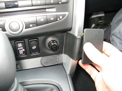 Brodit ProClip 854223 voor Renault Koleos 2009-2014 - ProClip geplaatst in het voertuig