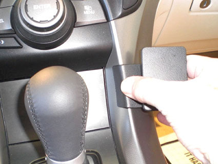 Brodit ProClip 854244 voor Acura TL 2009-2012 - detail van dashboardmontage
