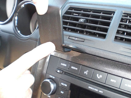 Brodit ProClip 854250 voor Dodge Challenger 2008-2014 - ProClip geplaatst in het voertuig