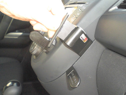 Brodit ProClip 854254 voor Kia Soul 2009-2013 - detail van dashboardmontage
