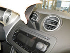 Brodit ProClip 854271 voor Seat Ibiza 2009-2017 - montagepositie op dashboard