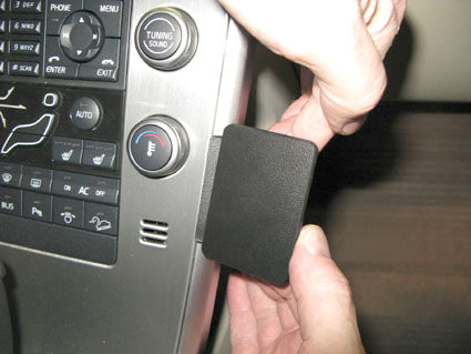 Brodit ProClip 854296 voor Volvo XC60 2009-2010 - detail van dashboardmontage