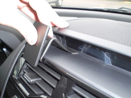 Brodit ProClip 854305 voor Mazda RX-8 2009-2012 - ProClip geplaatst in het voertuig