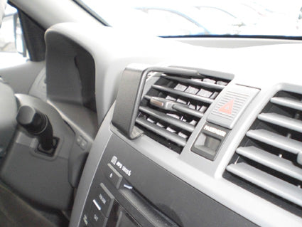 Brodit ProClip 854316 voor Kia Borrego 2009-2010 - detail van dashboardmontage