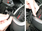 Brodit ProClip 854341 voor Peugeot 206+ 2009-2013 - detail van dashboardmontage