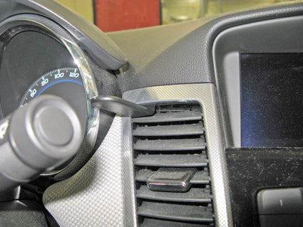Brodit ProClip 854349 voor Chevrolet Cruze 2009-2014 en Chevrolet Cruze 2011-2016 - montagepositie op dashboard