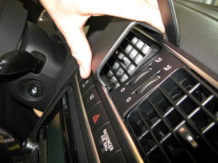 Brodit ProClip 854382 voor Volkswagen Polo 2010-2017 - ProClip geplaatst in het voertuig