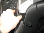 Brodit ProClip 854437 voor Buick Verano 2012-2017 en Opel Astra 2010-2015 - ProClip geplaatst in het voertuig