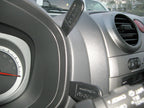 Brodit ProClip 854473 voor Isuzu Rodeo 2008-2012 en Isuzu D-Max 2008-2011 - montagepositie op dashboard