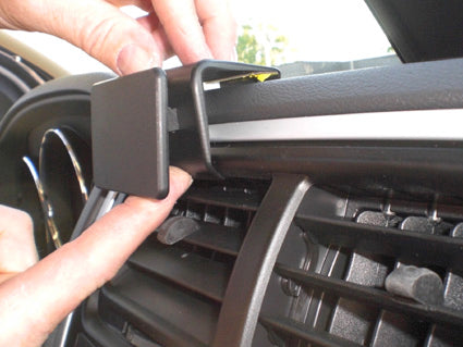 Brodit ProClip 854488 voor Dodge Caliber 2010-2012 - montagepositie op dashboard